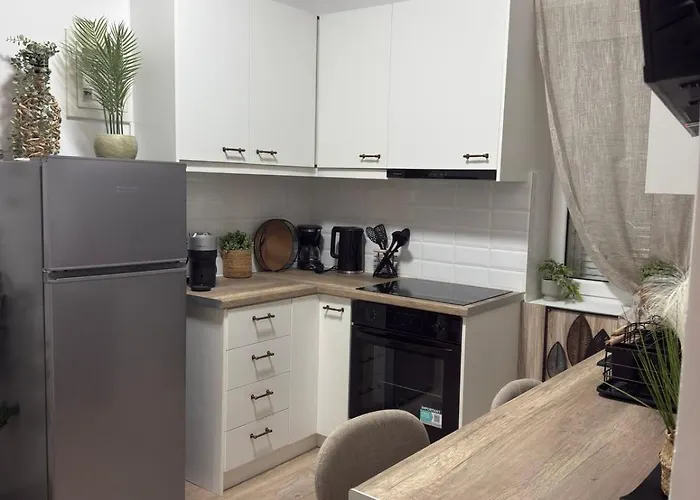 Julies Homes * 칼라브리타